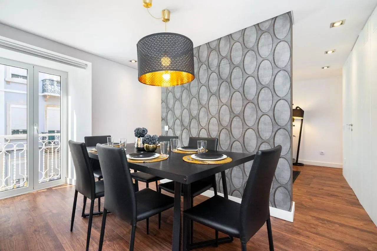 Whome | Graca Family Apartment Lisbon Portugal